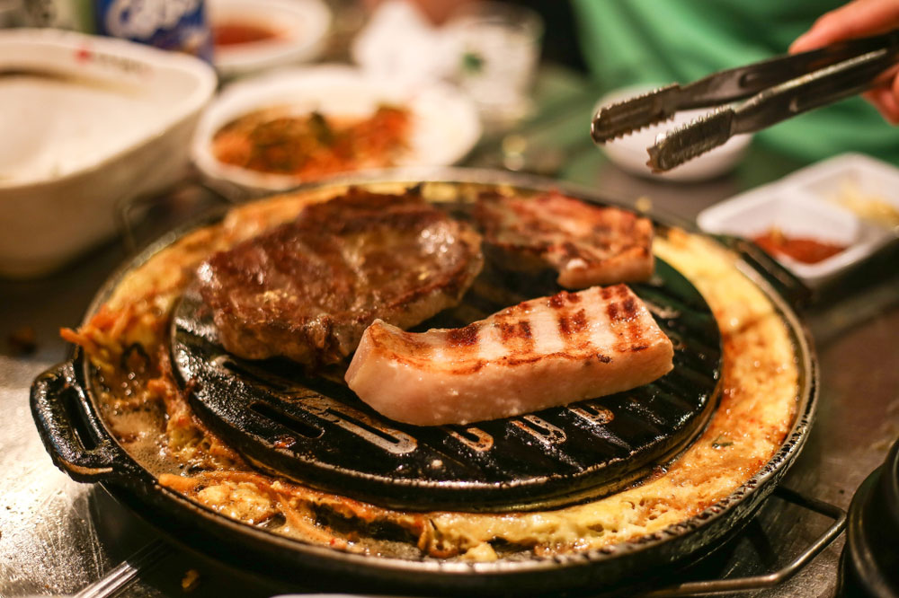 grill-inside-top-Korean-BBQ-restaurant-in-Los-Angeles